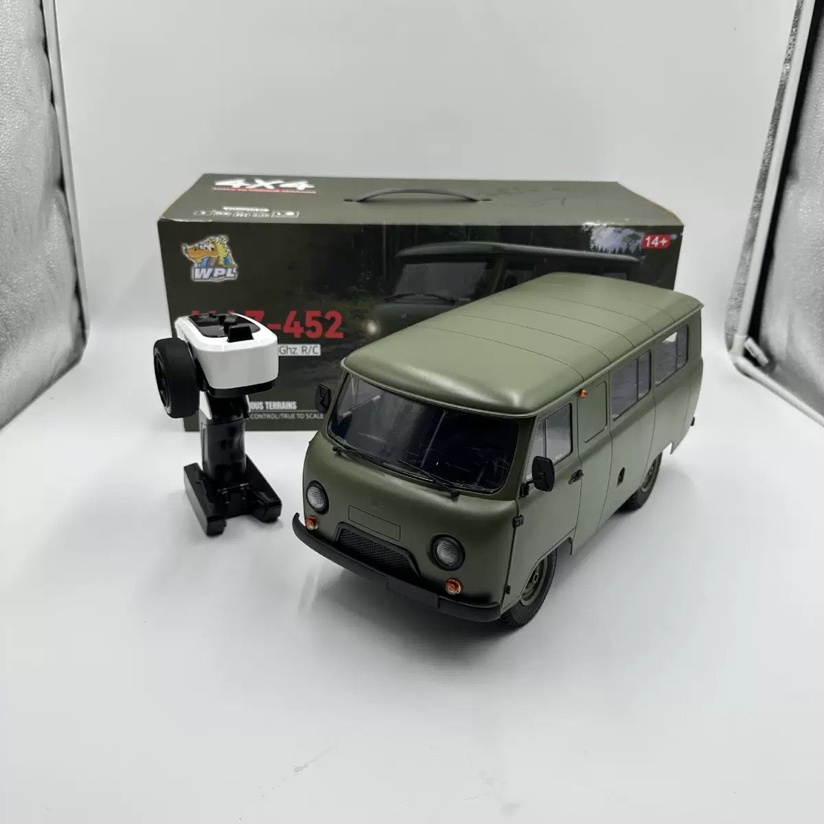 1:12 "Пургон" (УАЗ-452)