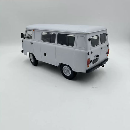 1:12 "Пургон" (УАЗ-452)